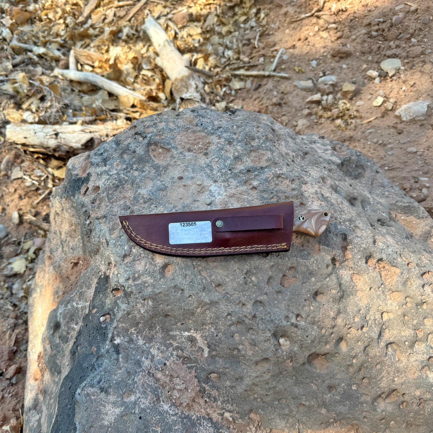 The Ember Wasp Hand-Forged Damascus Skinning Knife with Resin Handle