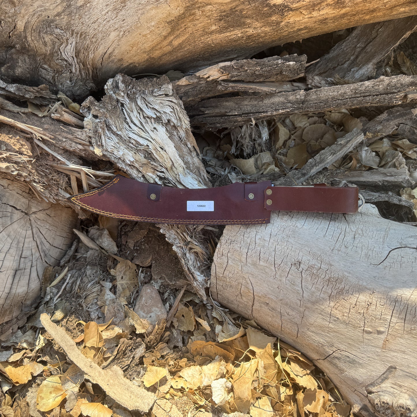 Timber Fang – Hand-Forged Falcata-Style Machete