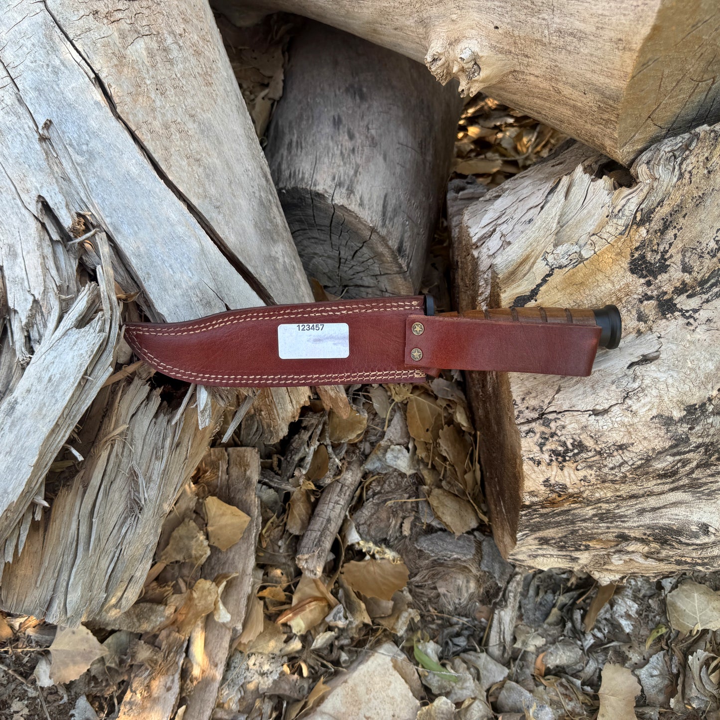 Heritage Combat K-Bar Knife – Classic Wood Handle with Black Blade and Leather Sheath