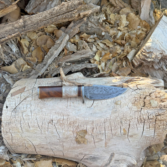Ironwood Falcon Hand-Forged Damascus Skinner with Stabilized Wood & Buffalo Horn Handle