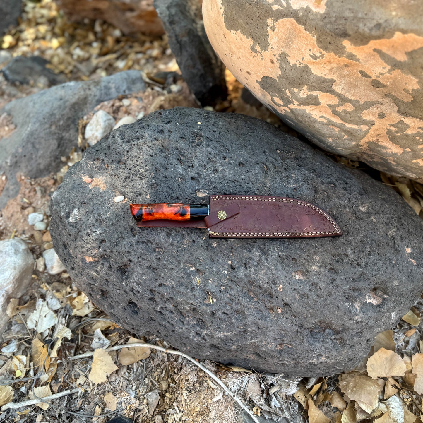 The Inferno Feather Hand-Forged Feather Santoku Chef Knife with Resin Handle