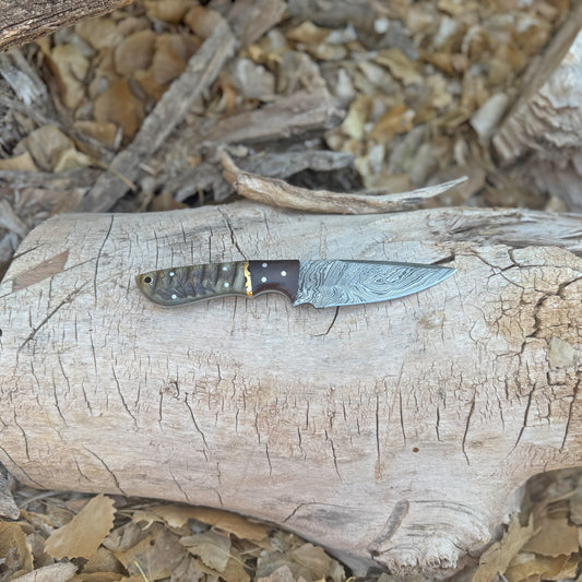 The Woodland Edge Damascus Hunting & Bushcraft Knife with Resin Wood Handle