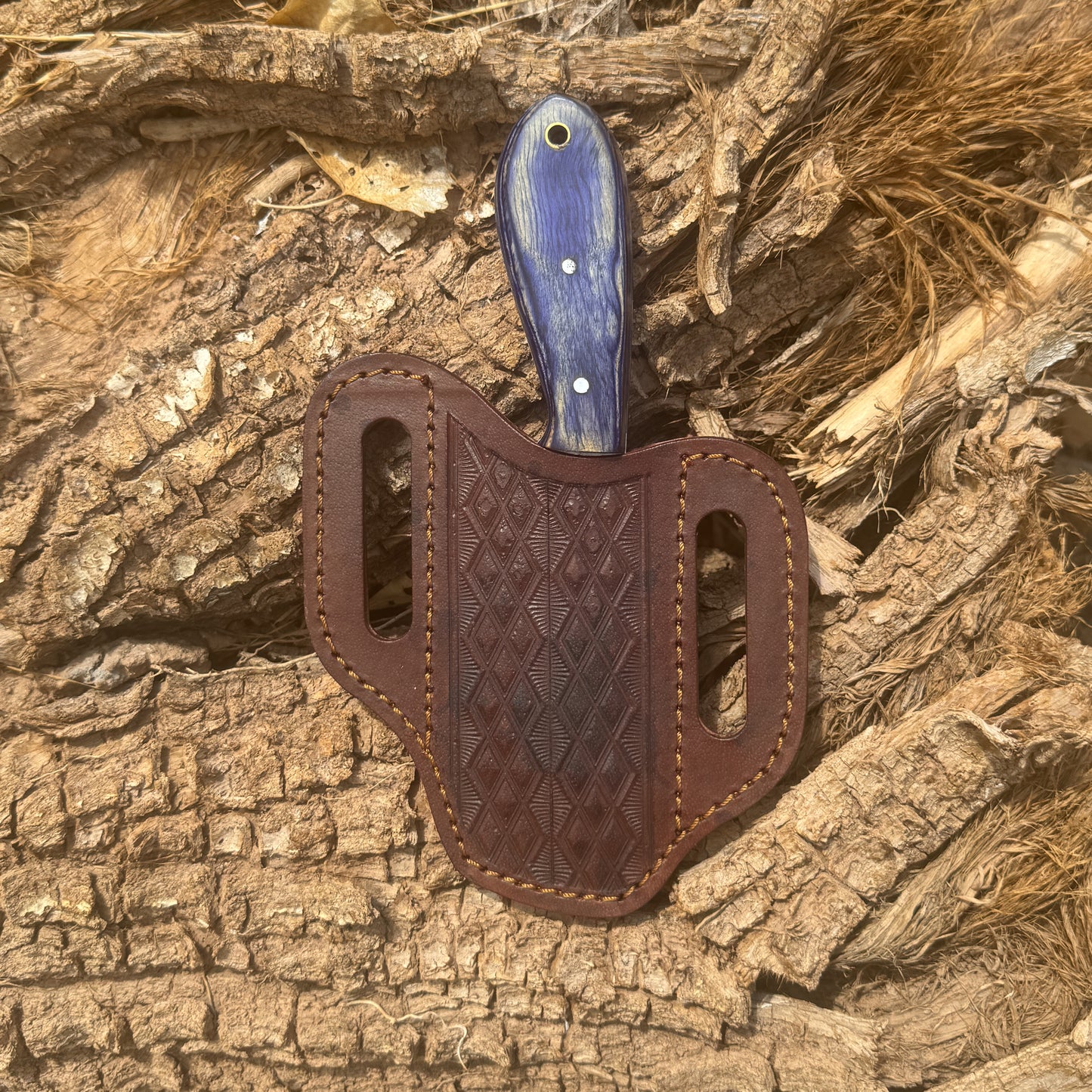 Stormfang Hunter Fixed Blade Knife with Custom Leather Sheath