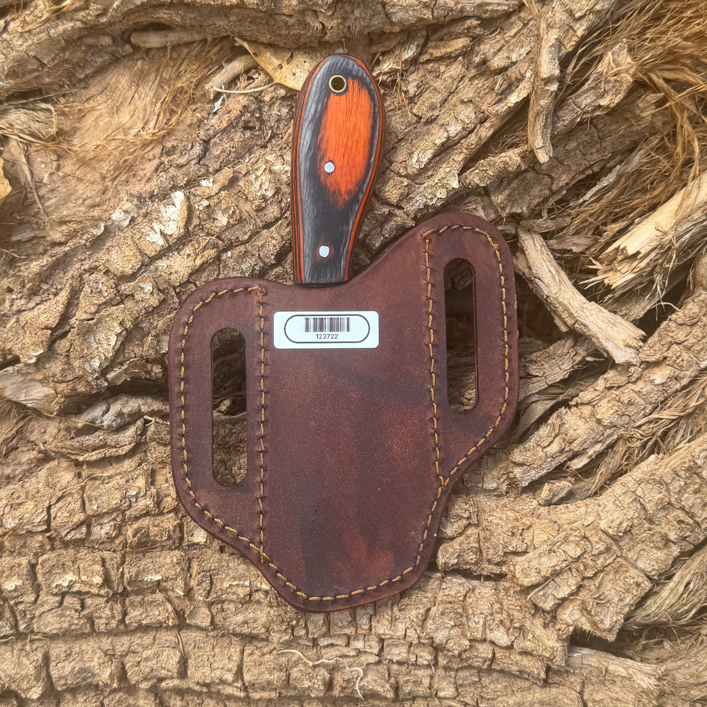 “Fixed-blade skinner knife with contoured handle”

“Outdoor skinner knife with curved blade”

“High-carbon steel skinner knife displayed on leather sheath”

“Skinning knife with ergonomic handle for field use”

“Hunting skinner knife with curved cutting edge”

“Fixed-blade knife designed for skinning and field dressing”

“Outdoor skinner blade on hand-stitched leather sheath”

“Precision skinner knife for hunting and field tasks”

“Skinner knife with hardwood handle and full tang construction”