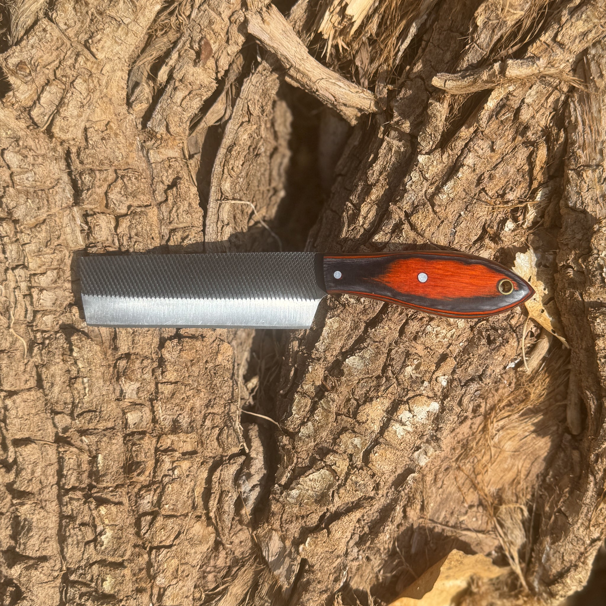 Inferno Rasp Reclaimed Steel Knife with Custom Leather Sheath – Blue ...