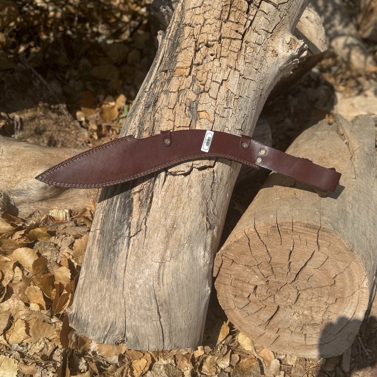 Highland Kukri High-Carbon Blade with Walnut Handle and Custom Leather Sheath