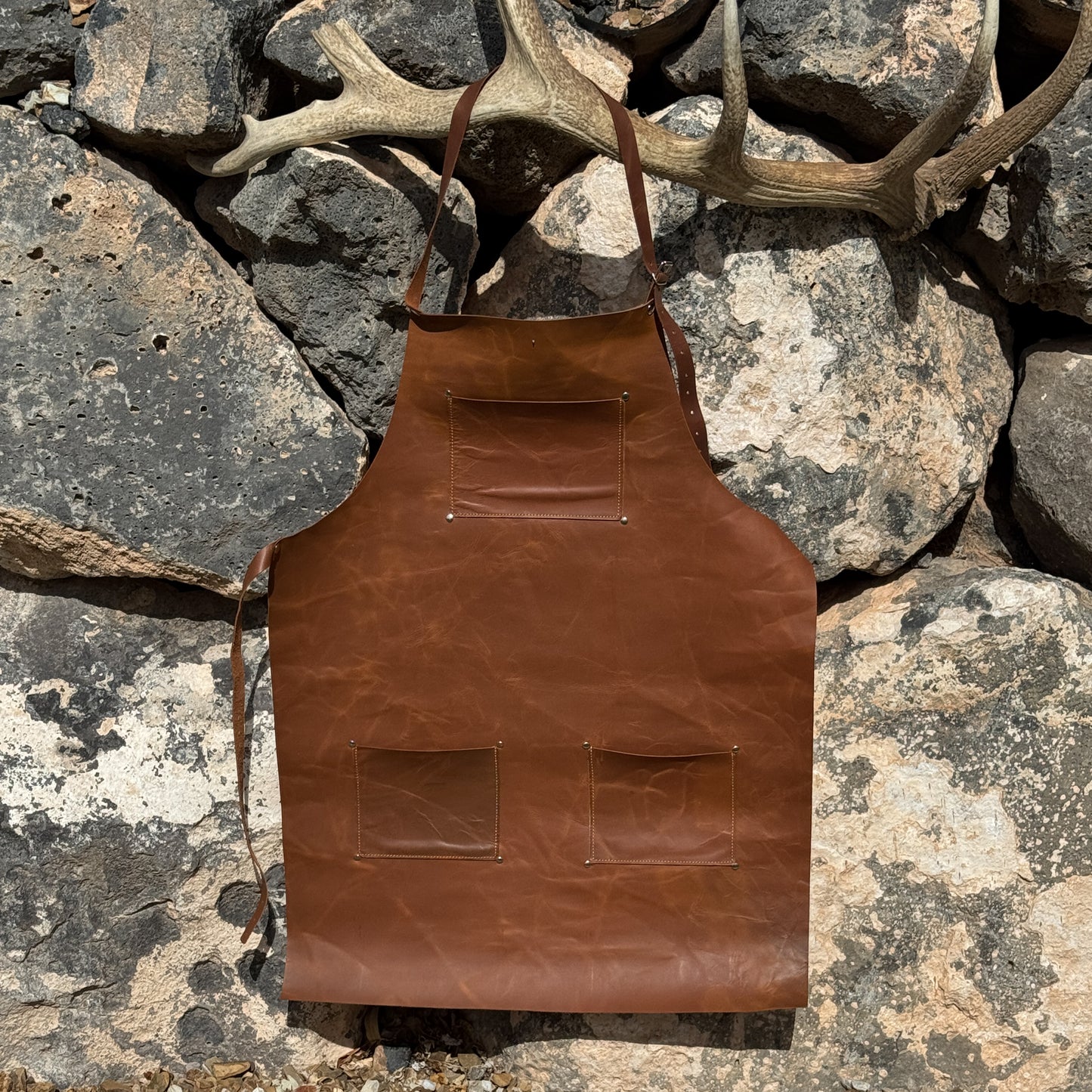 The Trailcraft Utility Apron – Triple Pocket Pull-Up Leather in Saddle Brown