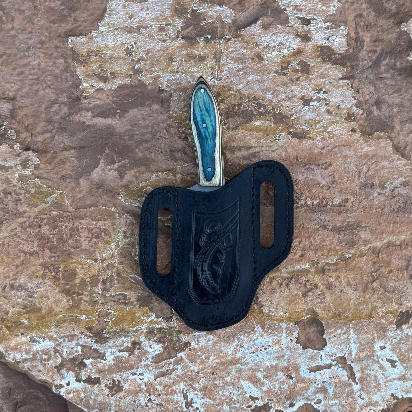 The Glacier Ridge – Curved Blade Knife with Dyed Blue Wood Handle & Leather Sheath