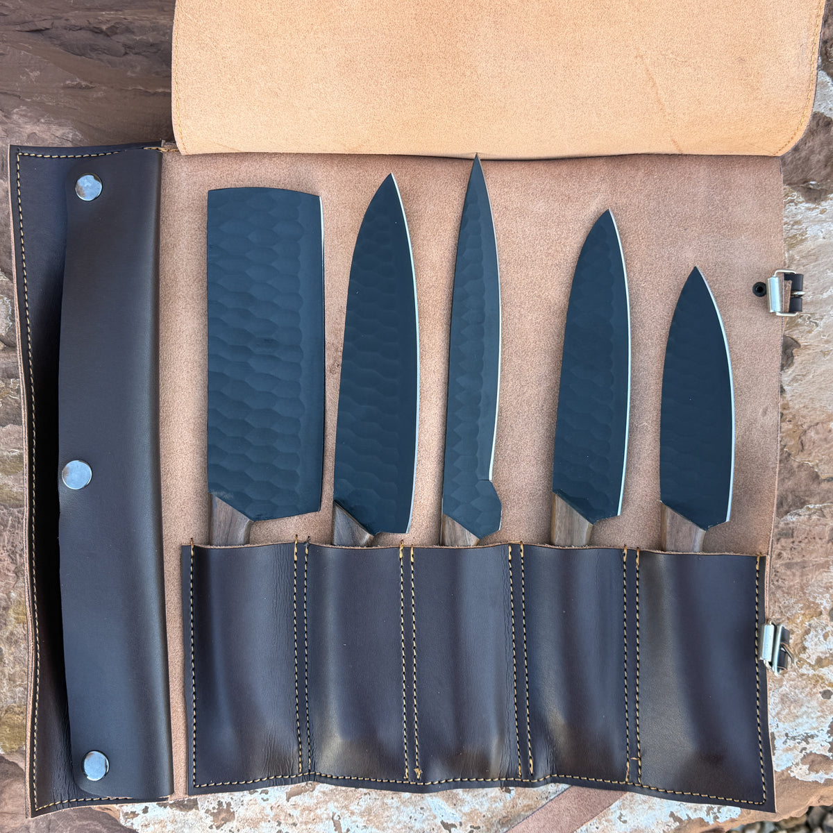 Blackwood Forge Chef Set | 5-Piece Black Textured Blade Knife Set with Roll – Blue Spade Forge